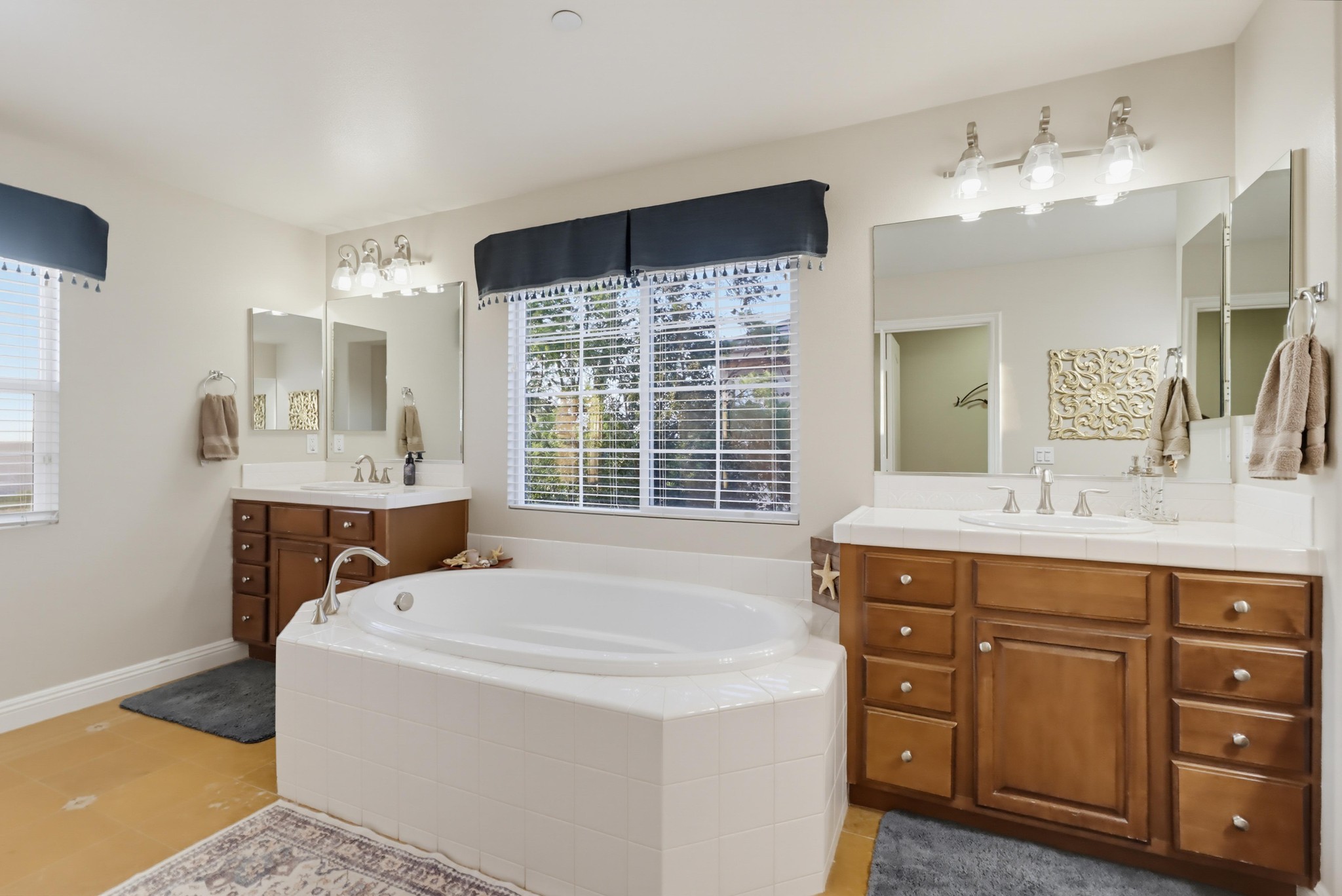 Virtual tour photo 69 of 135 for 7024 Mariposa St
