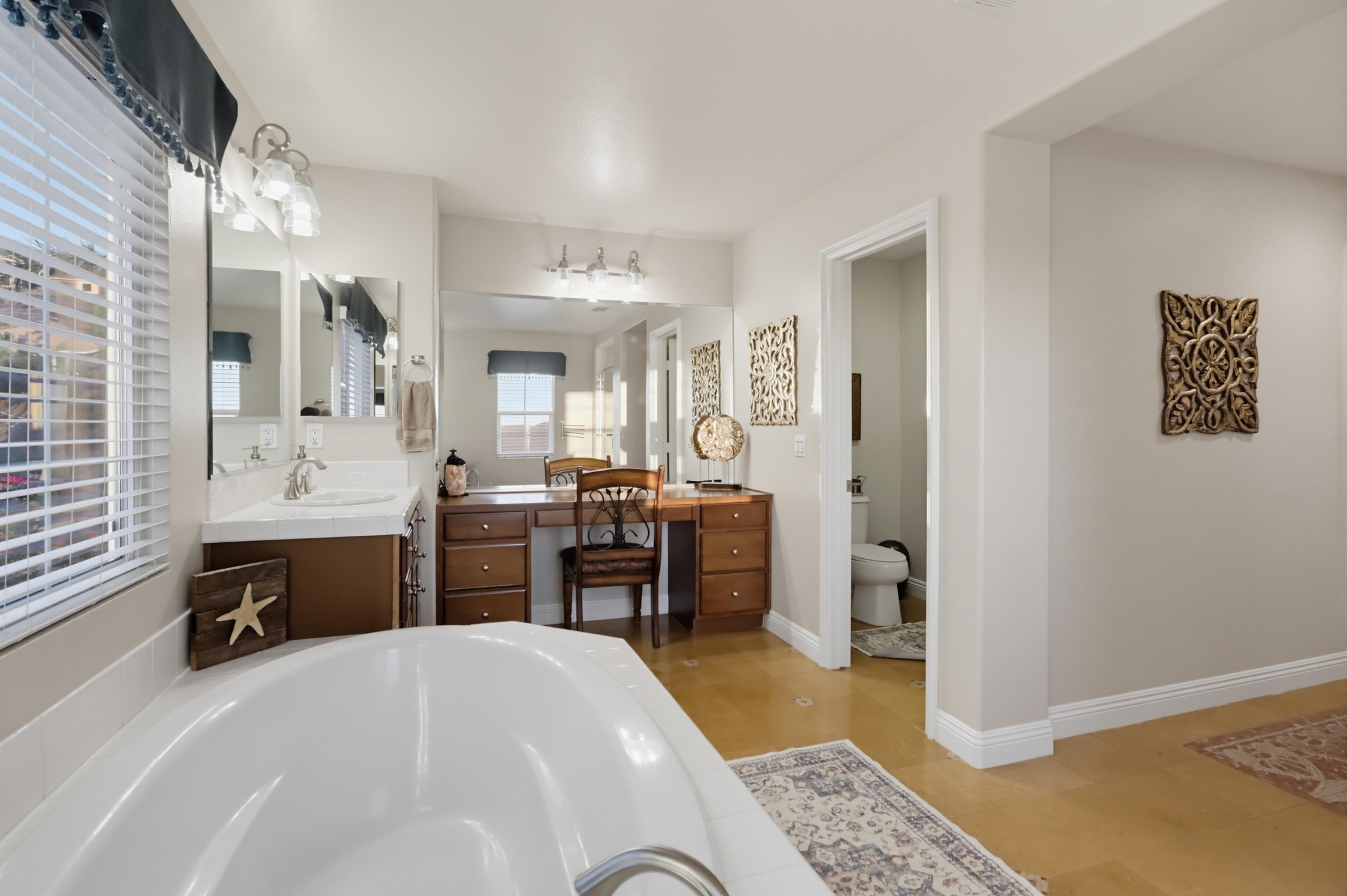Virtual tour photo 72 of 135 for 7024 Mariposa St