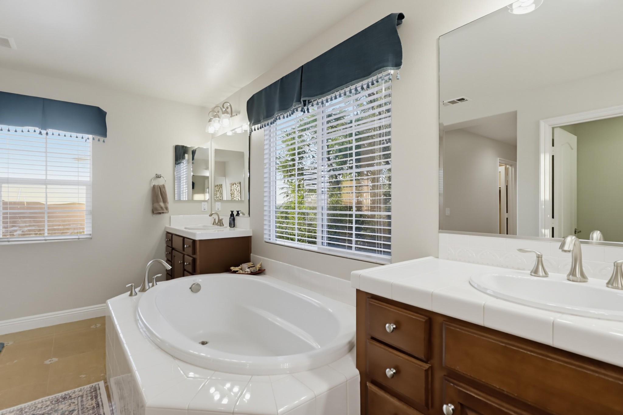 Virtual tour photo 73 of 135 for 7024 Mariposa St
