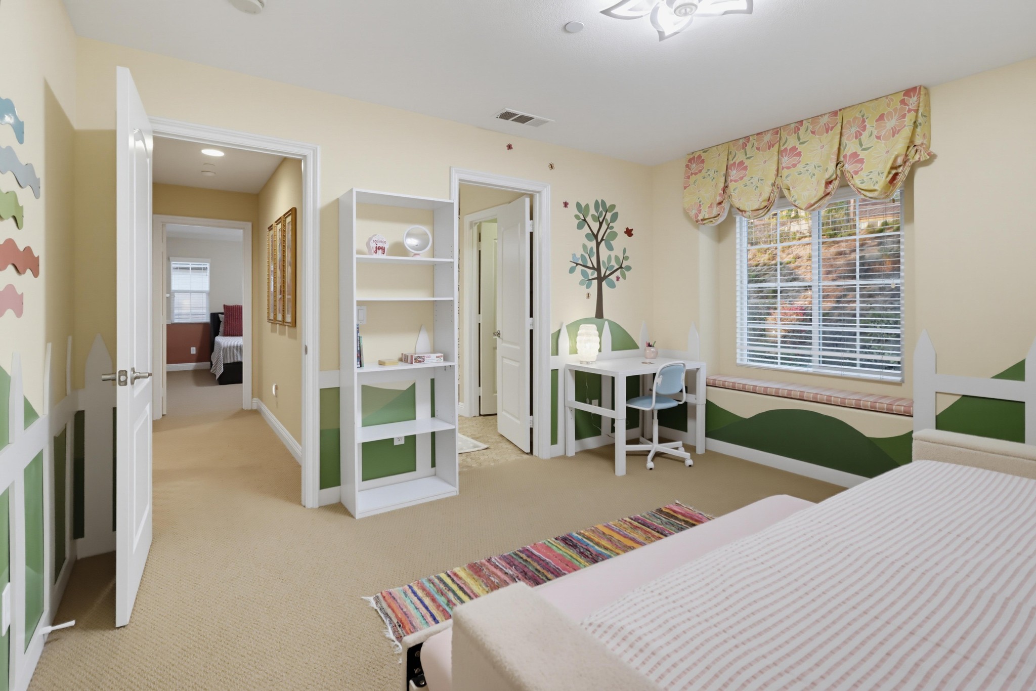 Virtual tour photo 91 of 135 for 7024 Mariposa St
