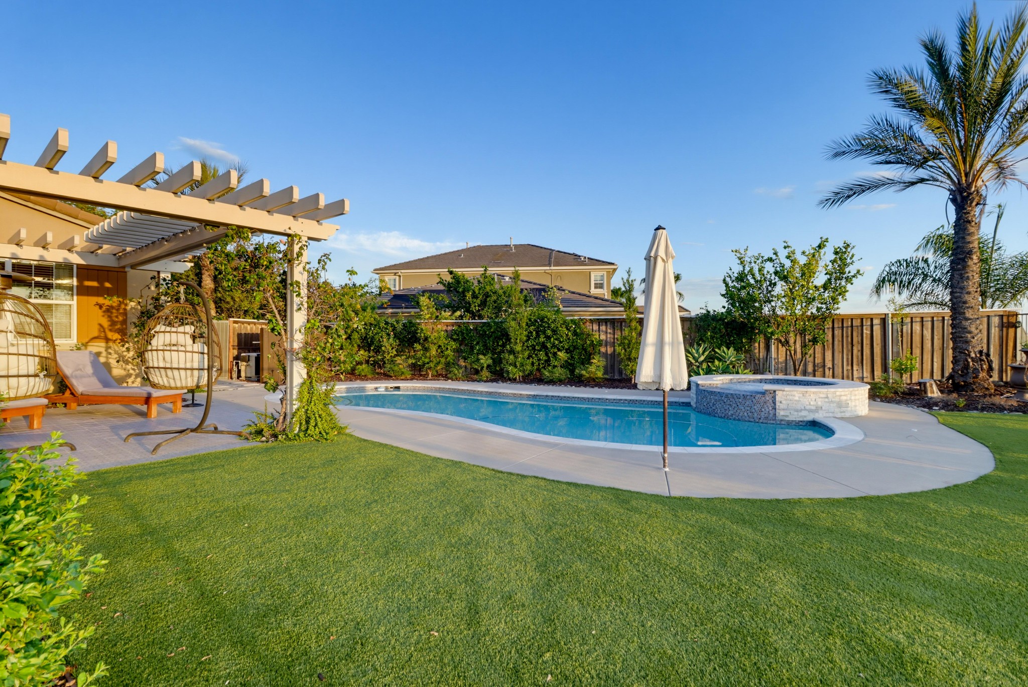 Virtual tour photo 112 of 135 for 7024 Mariposa St