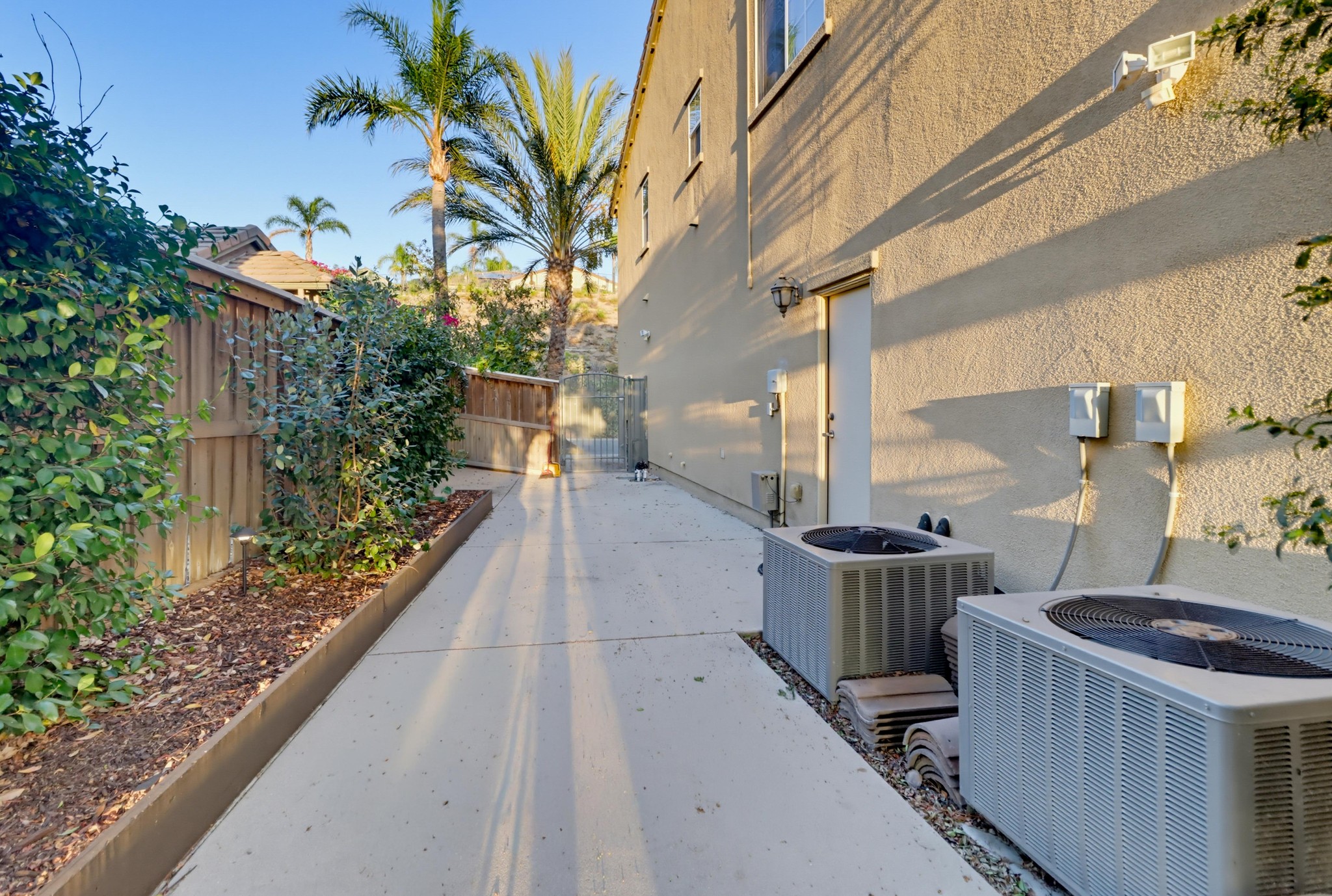Virtual tour photo 121 of 135 for 7024 Mariposa St