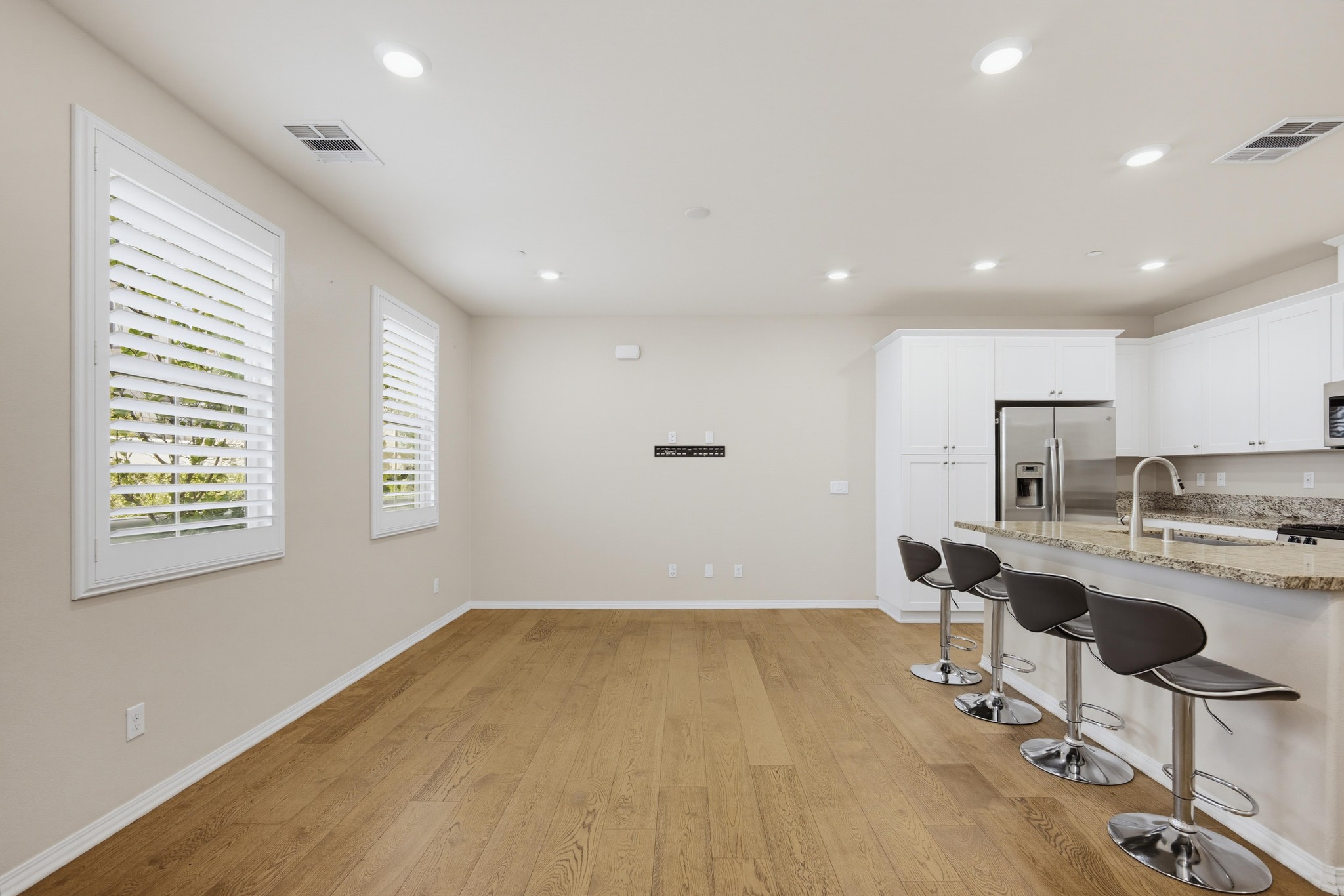 Virtual tour photo 10 of 46 for 7028 Montecito Ln