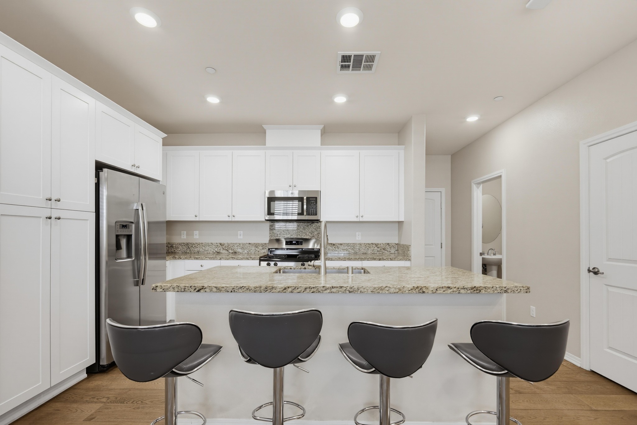 Virtual tour photo 12 of 46 for 7028 Montecito Ln