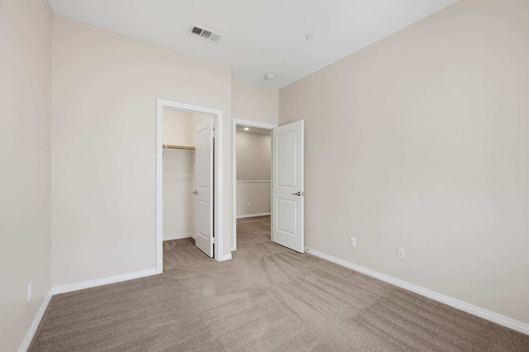 Virtual tour photo 22 of 46 for 7028 Montecito Ln