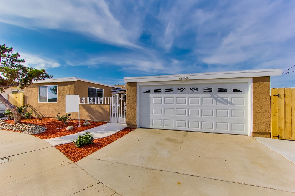 Virtual tour photo 3 of 48 for 7030 Arillo Street