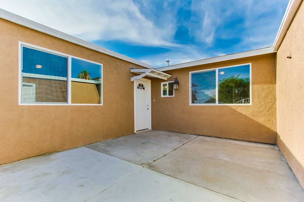 Virtual tour photo 4 of 48 for 7030 Arillo Street