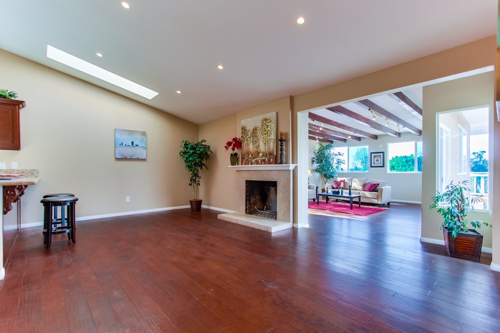 Virtual tour photo 8 of 48 for 7030 Arillo Street