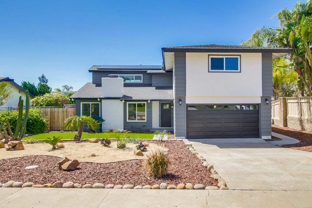 Virtual tour photo 1 of 53 for 7037 Everglades Ave