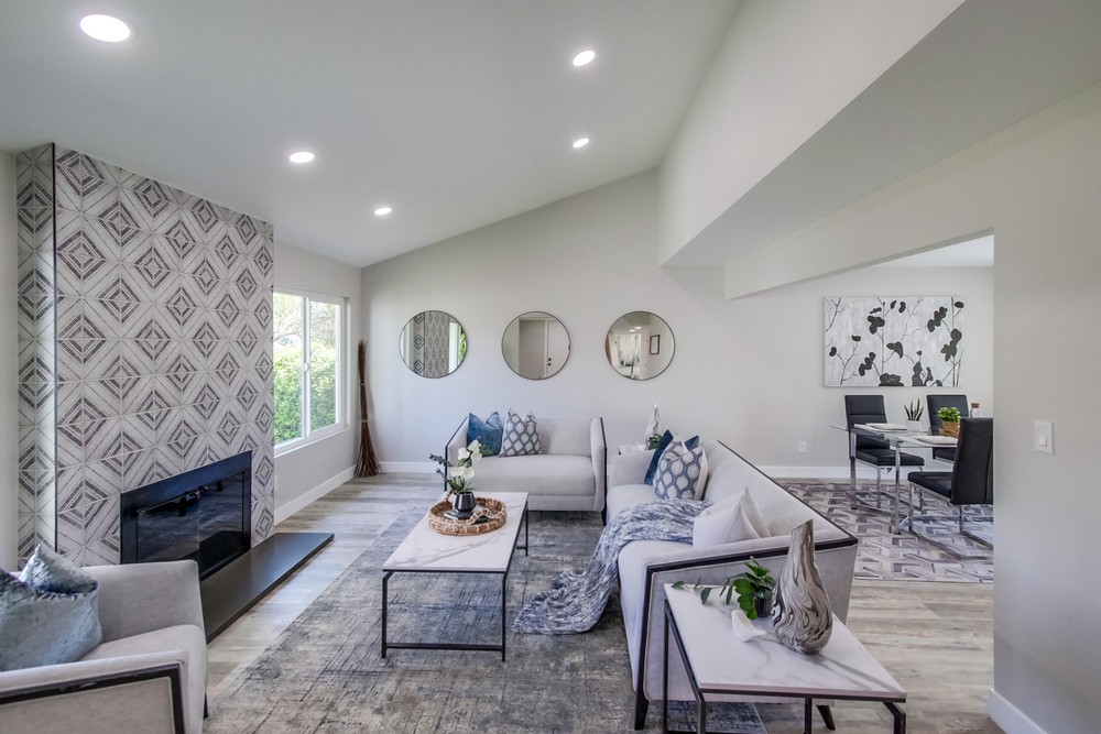 Virtual tour photo 8 of 53 for 7037 Everglades Ave