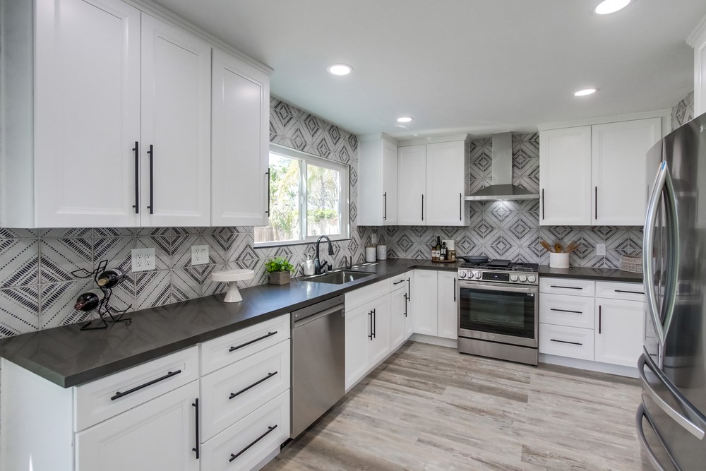 Virtual tour photo 15 of 53 for 7037 Everglades Ave