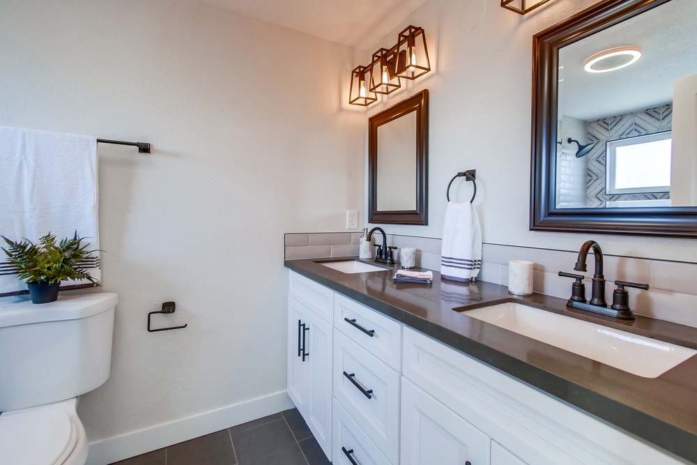 Virtual tour photo 27 of 53 for 7037 Everglades Ave