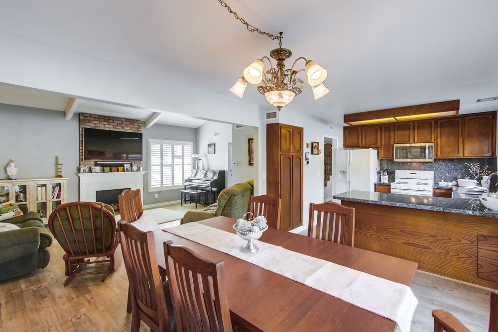 Virtual tour photo 10 of 49 for 7038 Everglades Ave