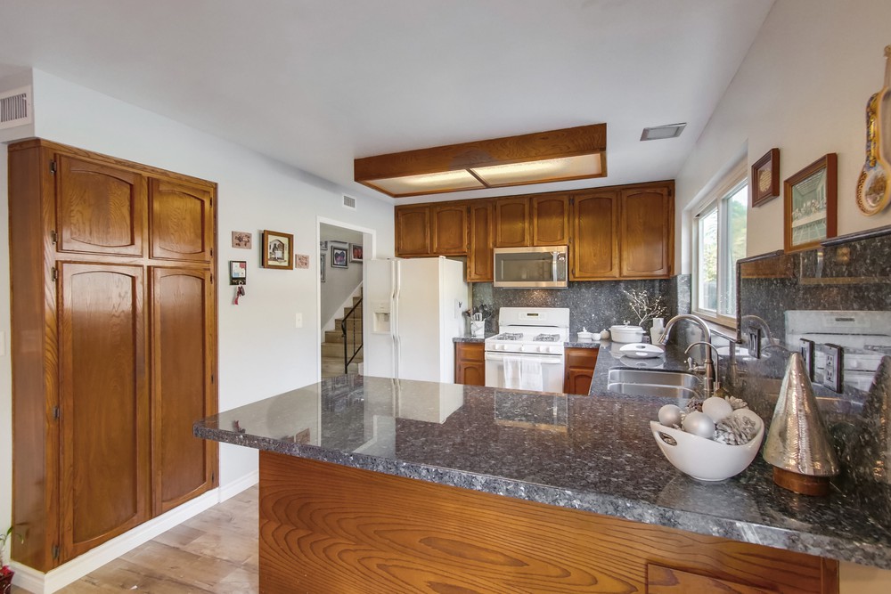 Virtual tour photo 11 of 49 for 7038 Everglades Ave
