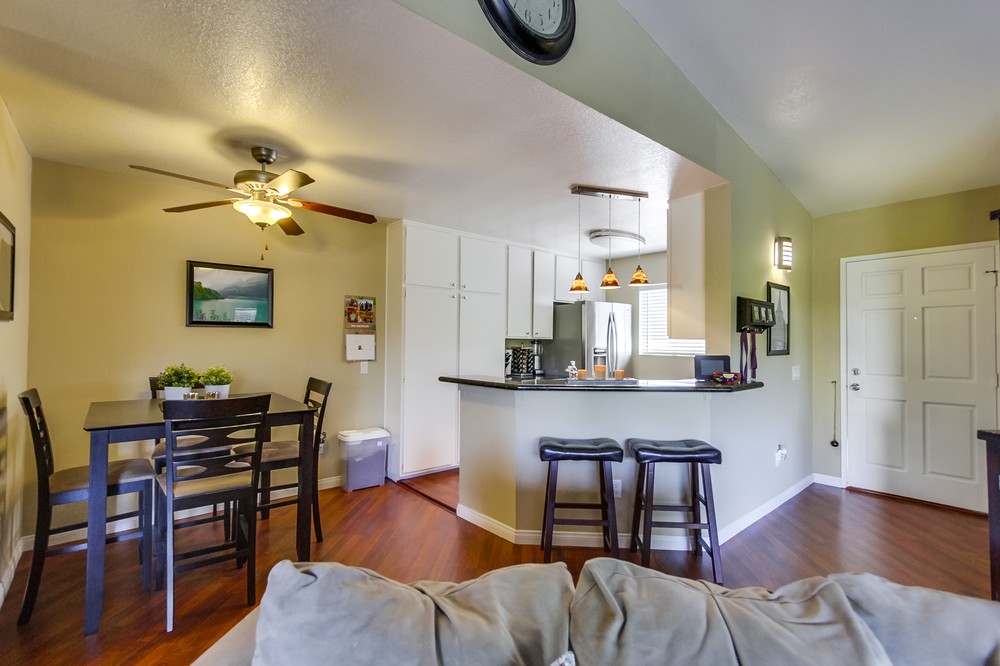 Virtual tour photo 9 of 35 for 7043 Camino Degrazia #200