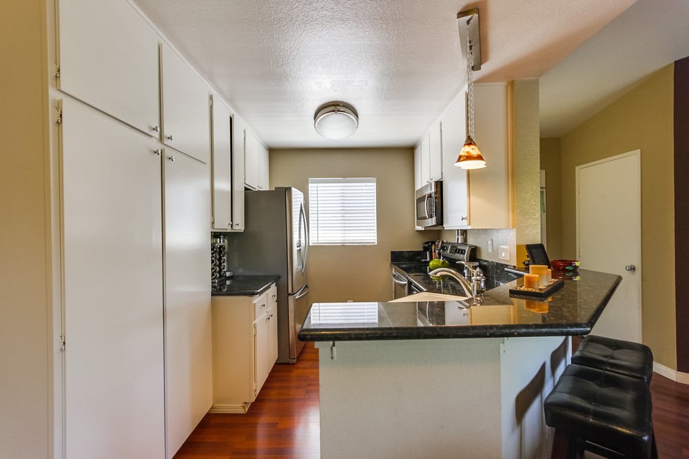 Virtual tour photo 11 of 35 for 7043 Camino Degrazia #200