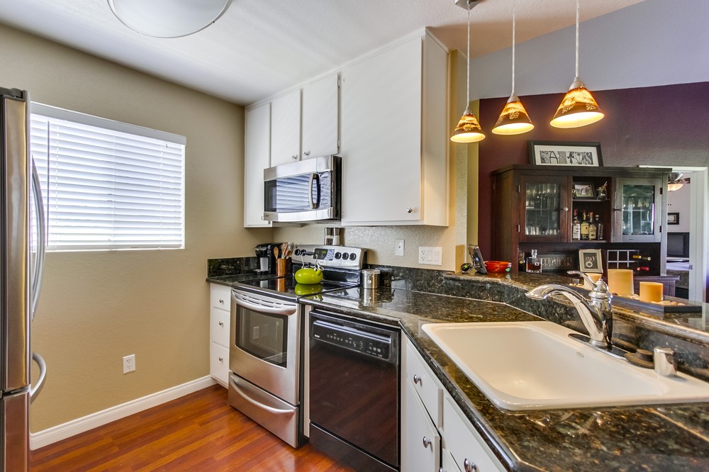Virtual tour photo 12 of 35 for 7043 Camino Degrazia #200