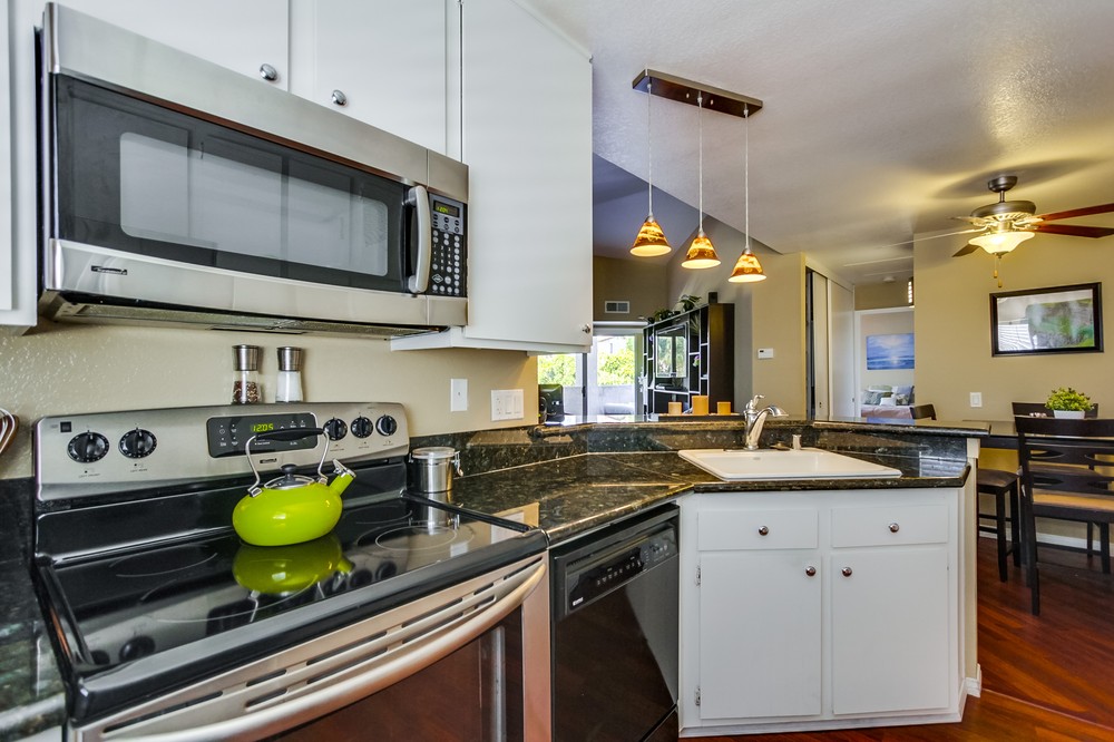 Virtual tour photo 13 of 35 for 7043 Camino Degrazia #200