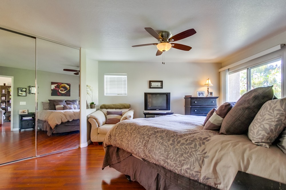 Virtual tour photo 15 of 35 for 7043 Camino Degrazia #200