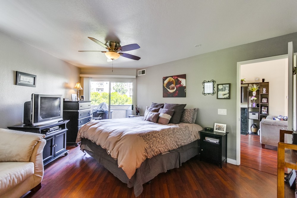 Virtual tour photo 16 of 35 for 7043 Camino Degrazia #200
