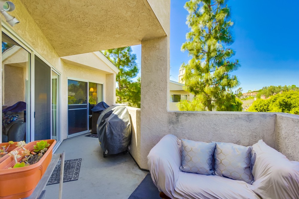 Virtual tour photo 27 of 35 for 7043 Camino Degrazia #200