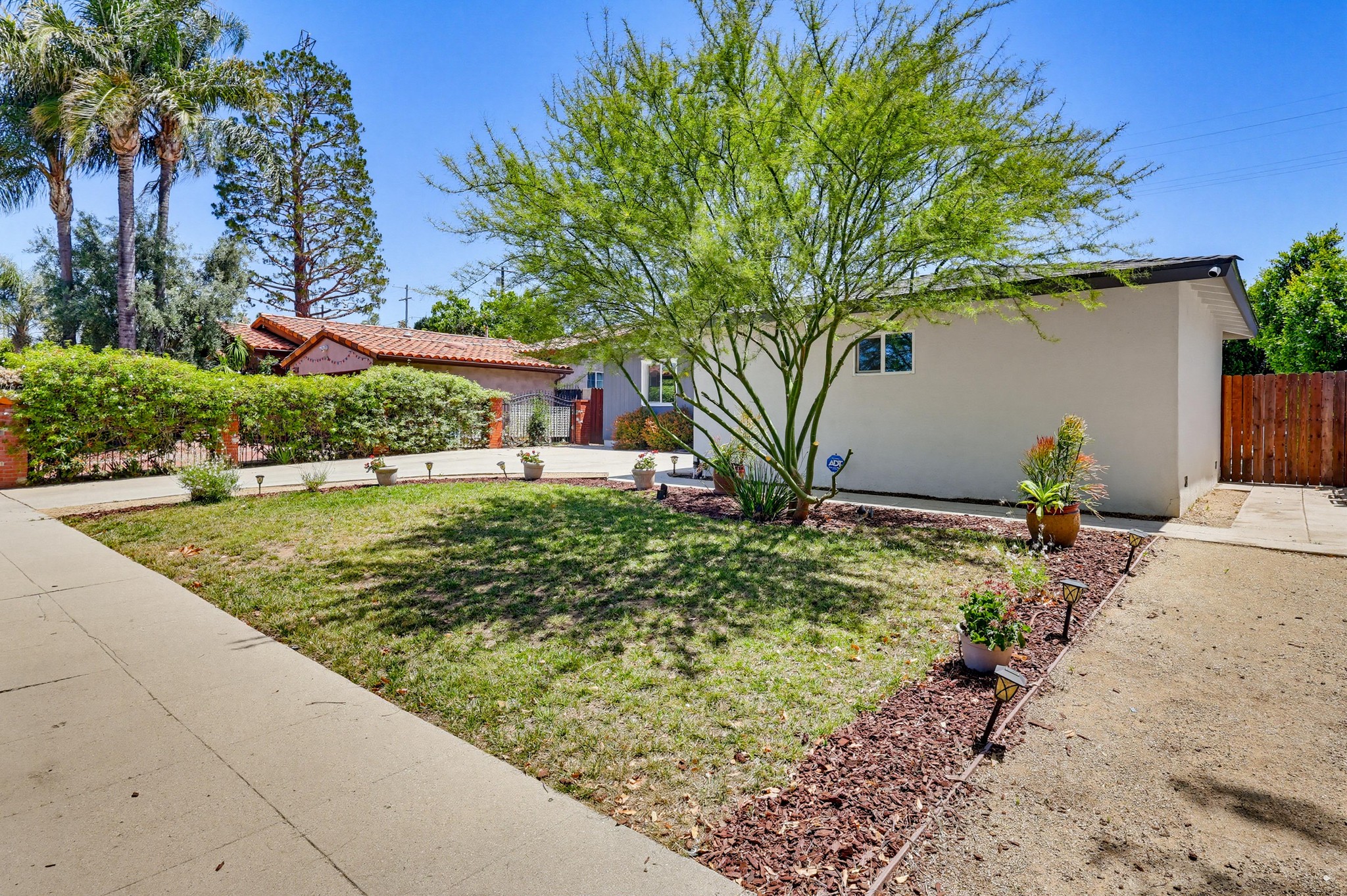 Virtual tour photo 4 of 67 for 7058 Fullbright Ave