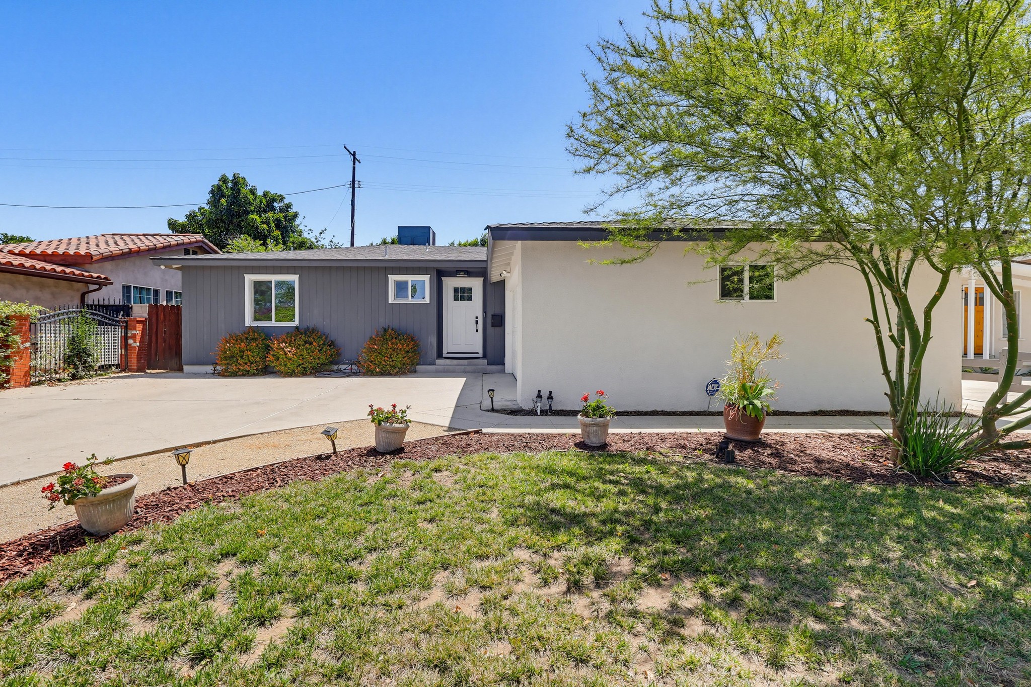 Virtual tour photo 5 of 67 for 7058 Fullbright Ave