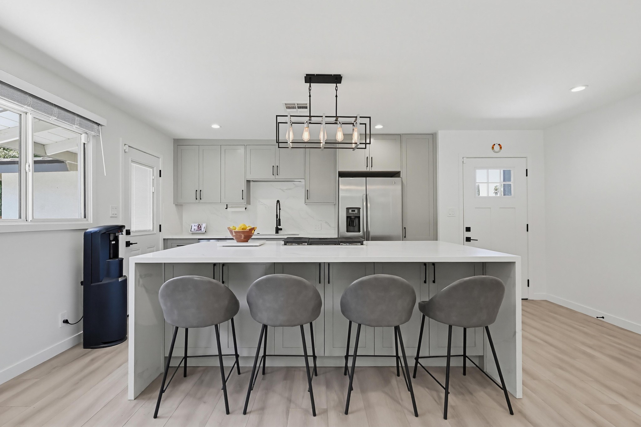 Virtual tour photo 13 of 67 for 7058 Fullbright Ave