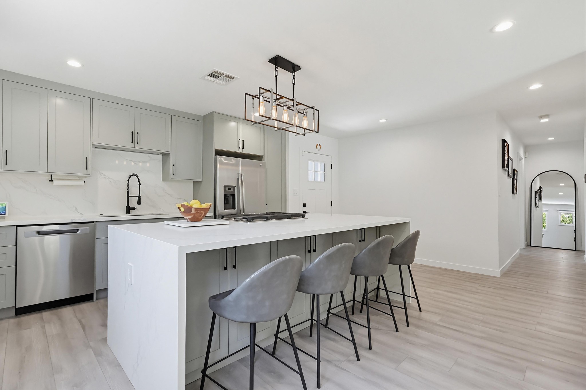 Virtual tour photo 14 of 67 for 7058 Fullbright Ave