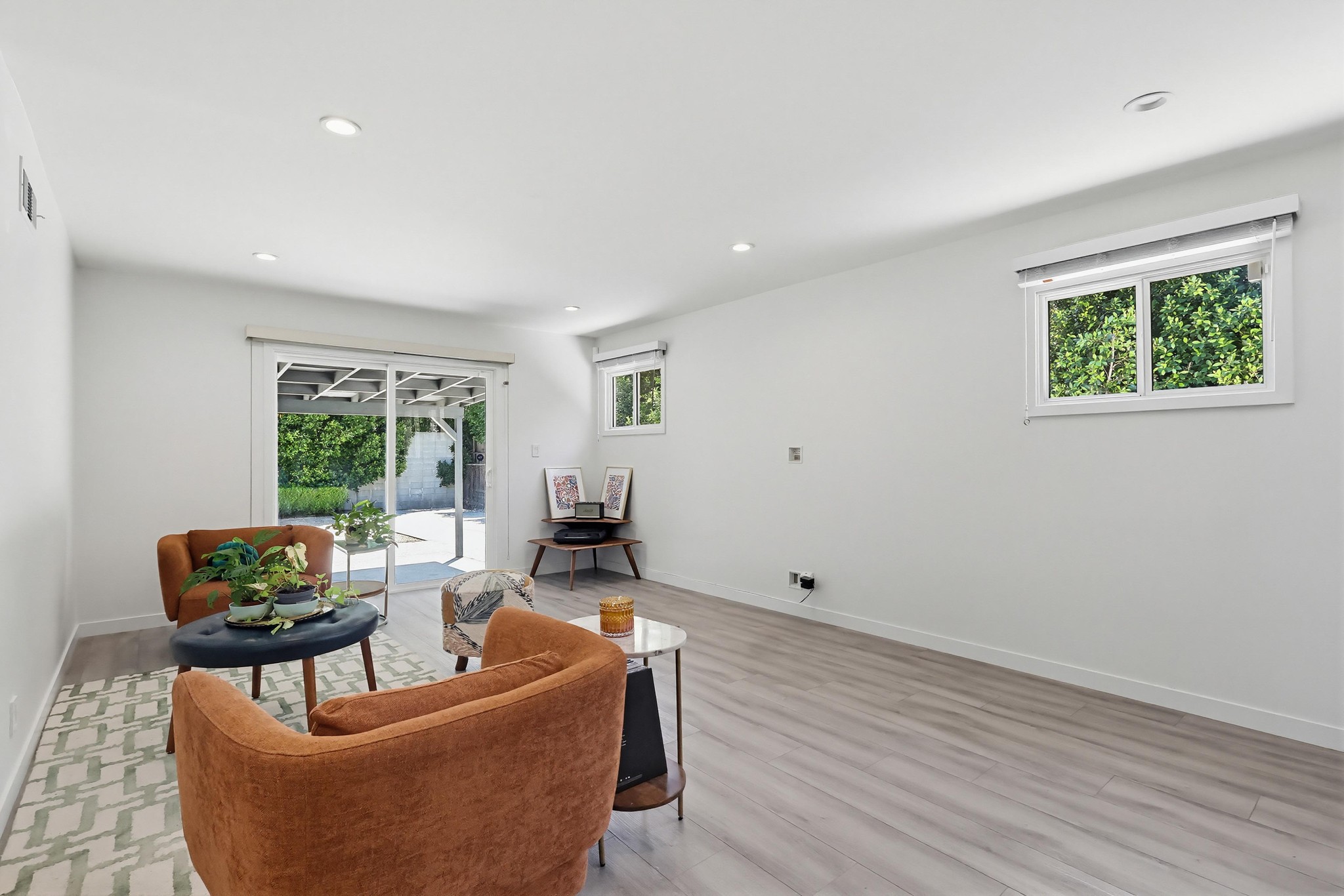 Virtual tour photo 21 of 67 for 7058 Fullbright Ave