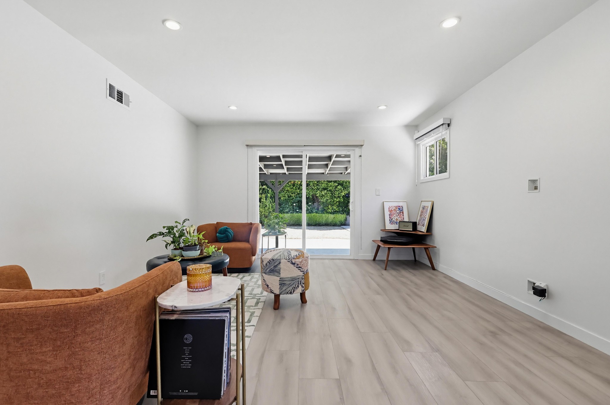 Virtual tour photo 22 of 67 for 7058 Fullbright Ave