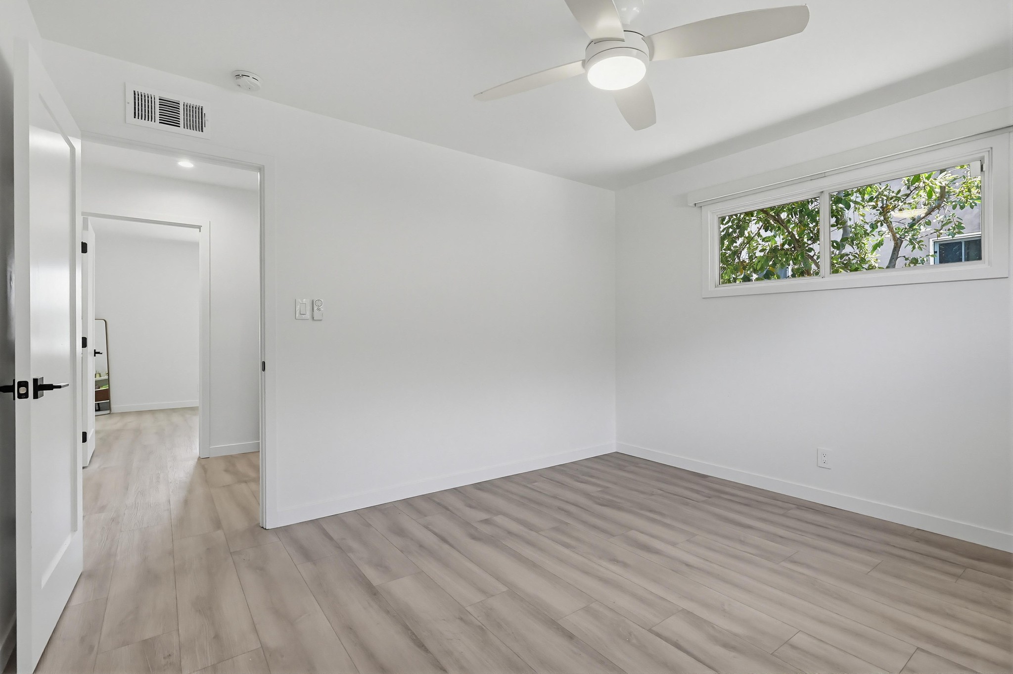Virtual tour photo 34 of 67 for 7058 Fullbright Ave