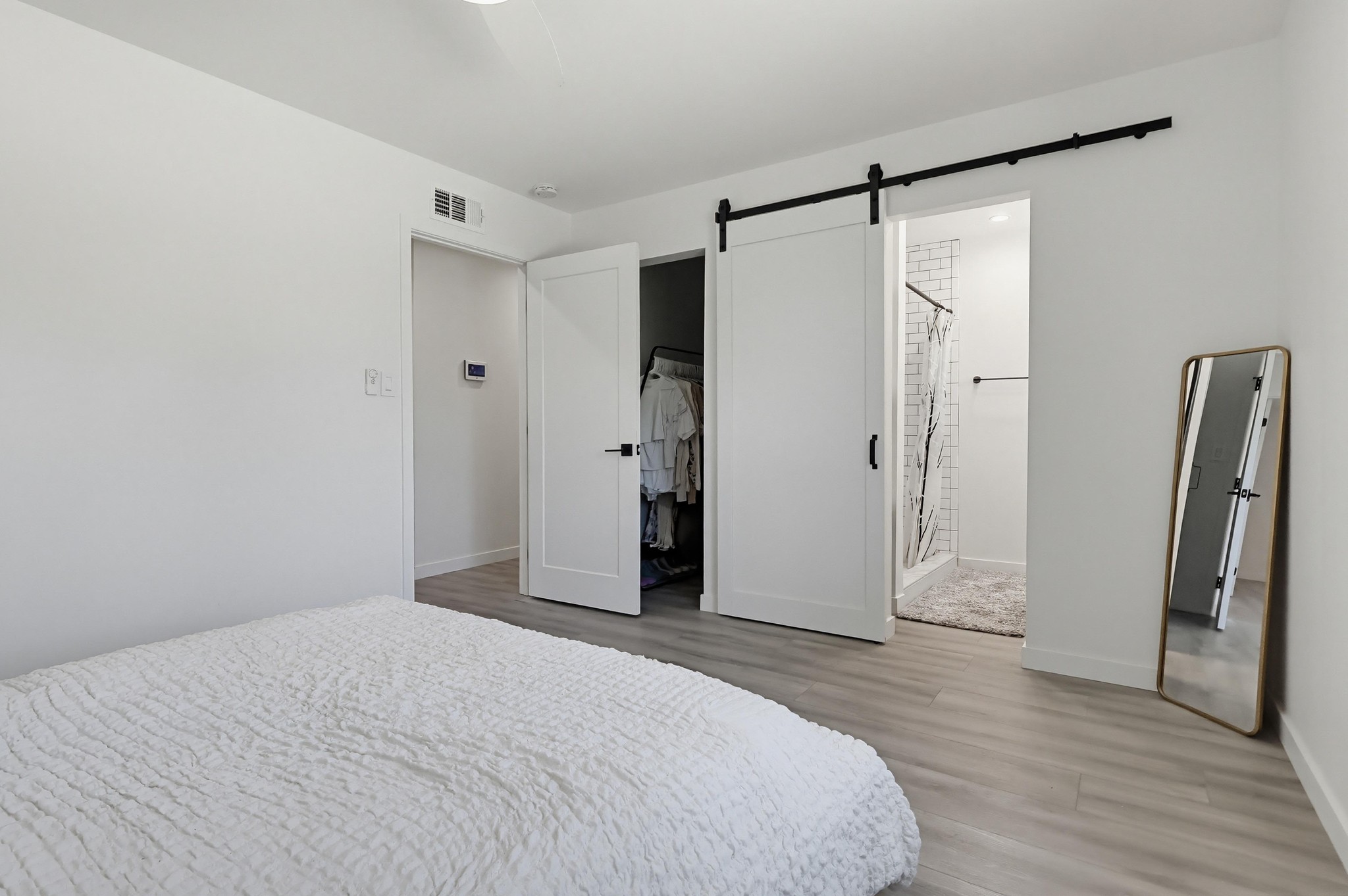 Virtual tour photo 42 of 67 for 7058 Fullbright Ave