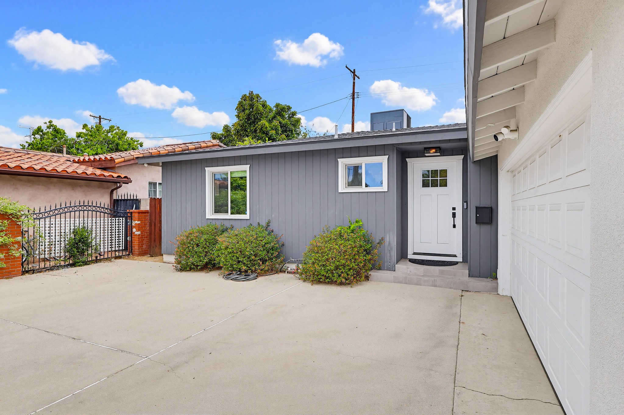 Virtual tour photo 6 of 57 for 7058 Fullbright Ave