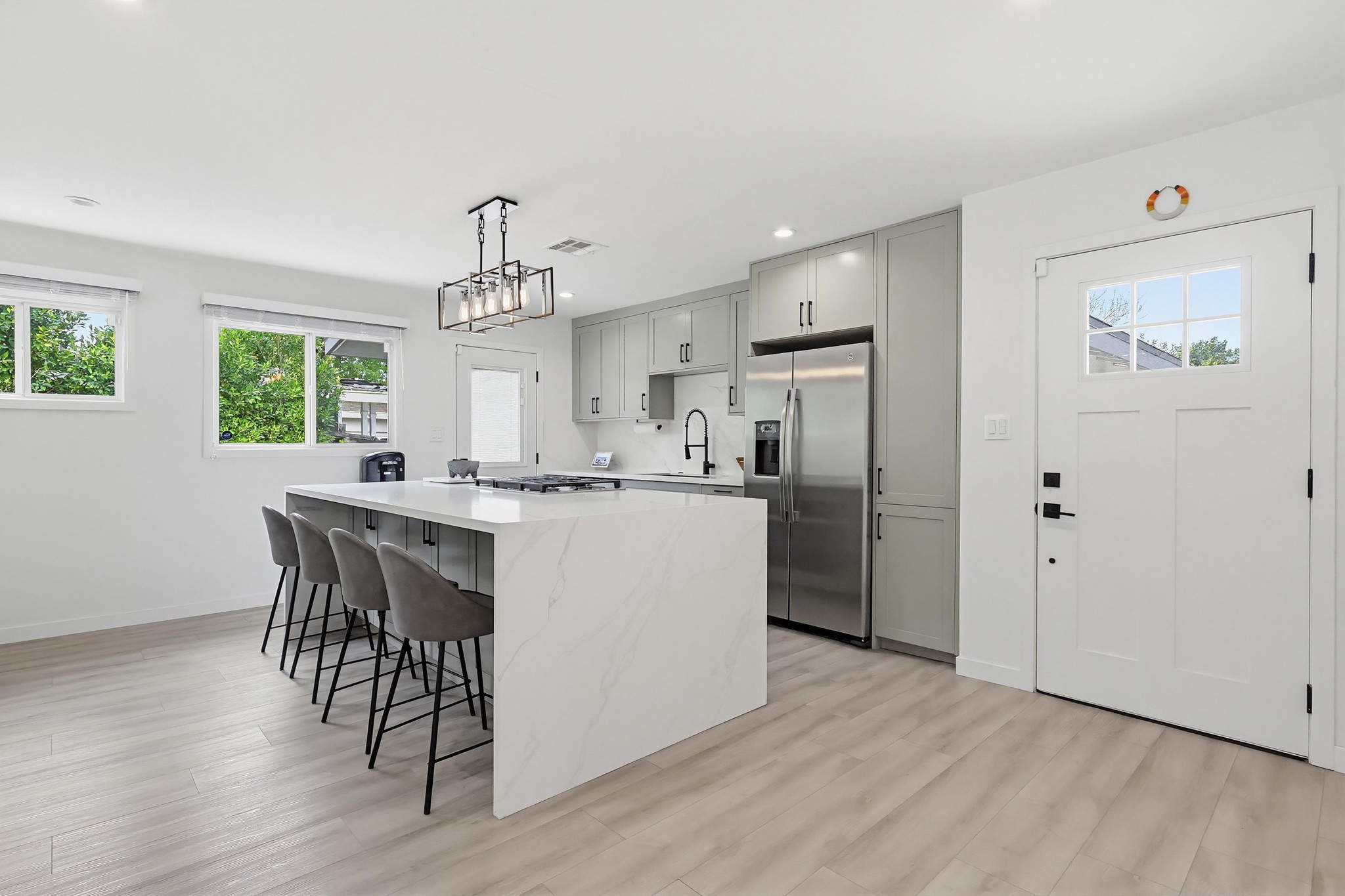 Virtual tour photo 11 of 57 for 7058 Fullbright Ave