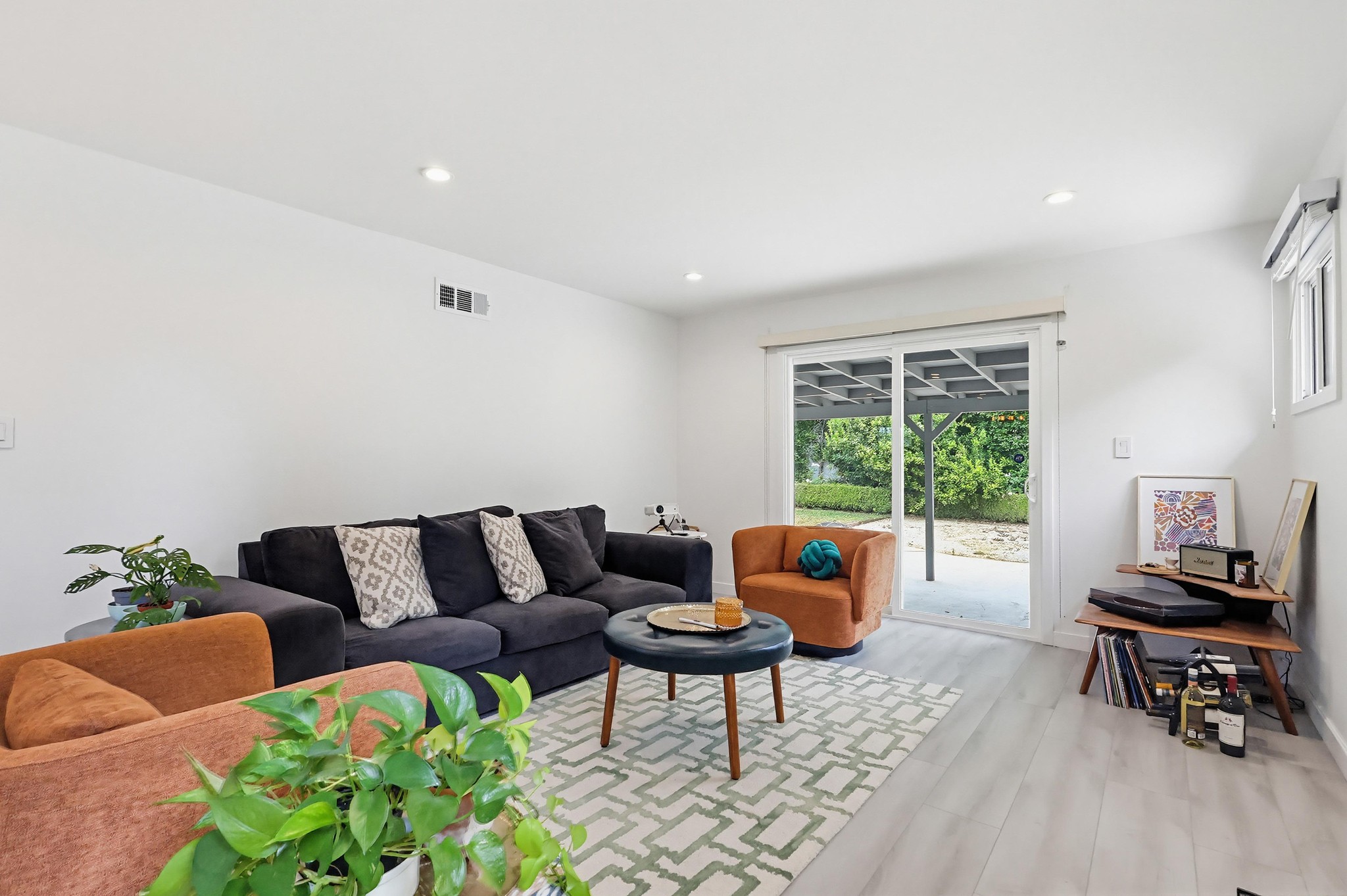 Virtual tour photo 21 of 57 for 7058 Fullbright Ave