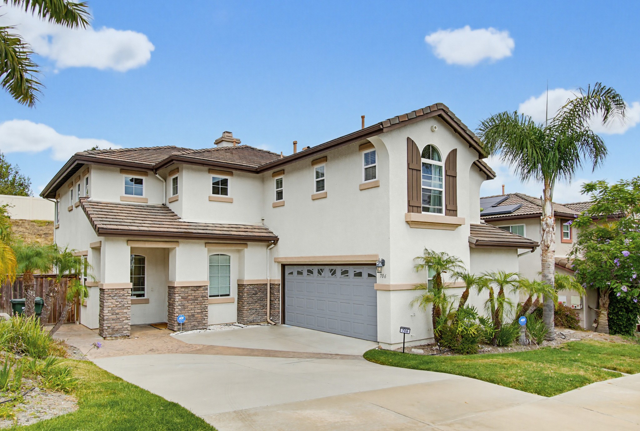 Virtual tour photo 1 of 69 for 706 Casita Ln