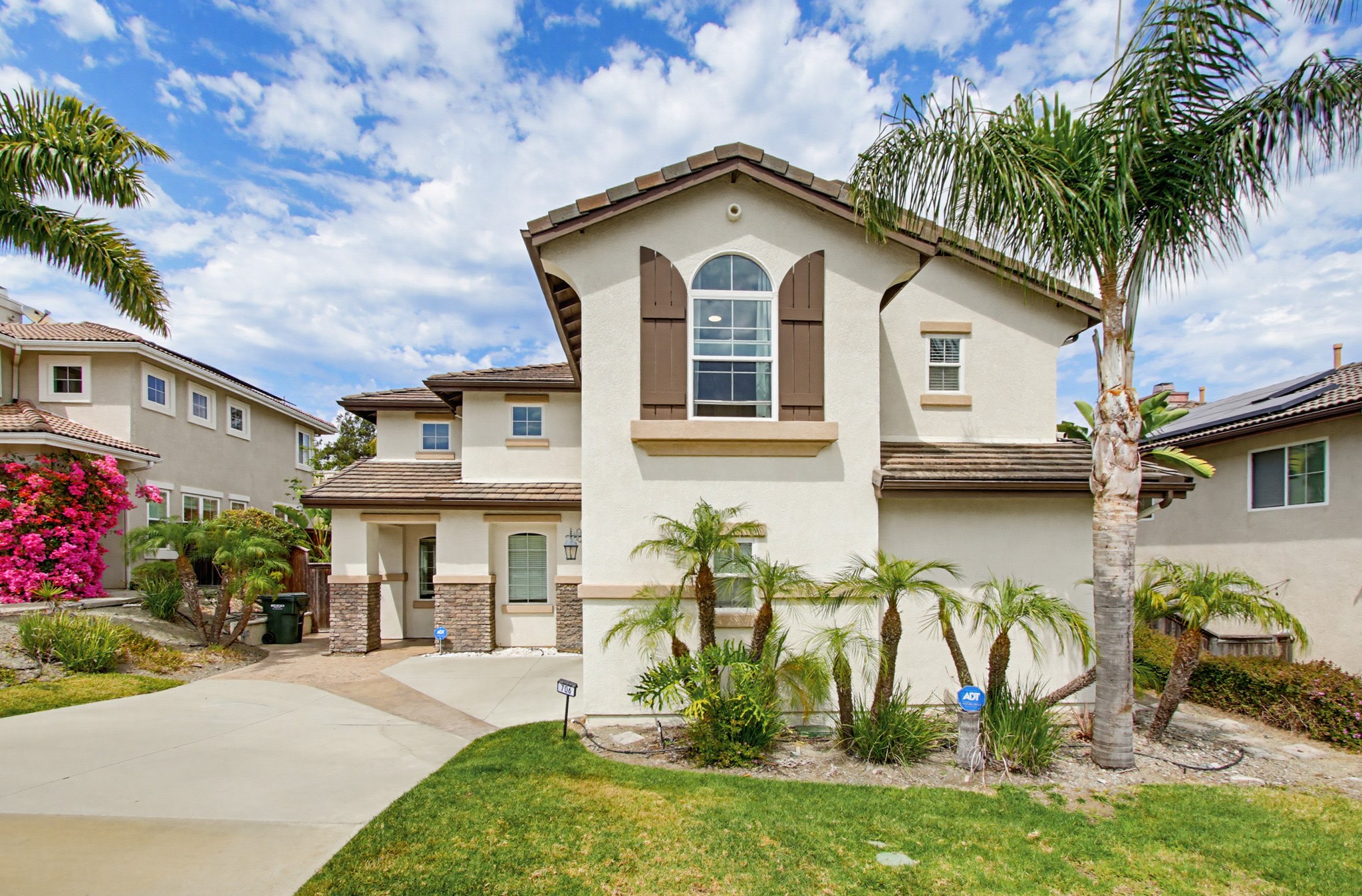 Virtual tour photo 3 of 69 for 706 Casita Ln