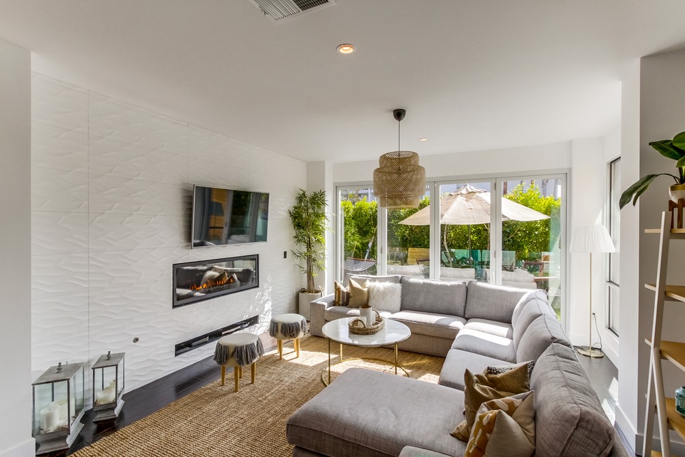 Virtual tour photo 13 of 49 for 706 Sapphire St