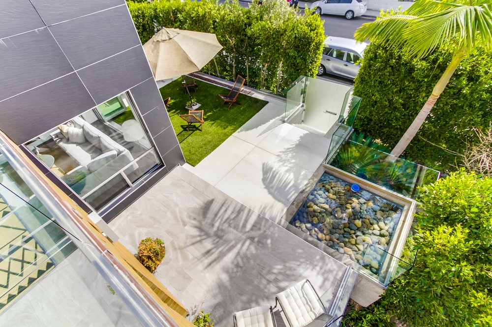 Virtual tour photo 32 of 49 for 706 Sapphire St