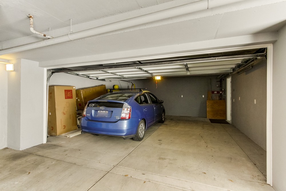 Virtual tour photo 42 of 49 for 706 Sapphire St
