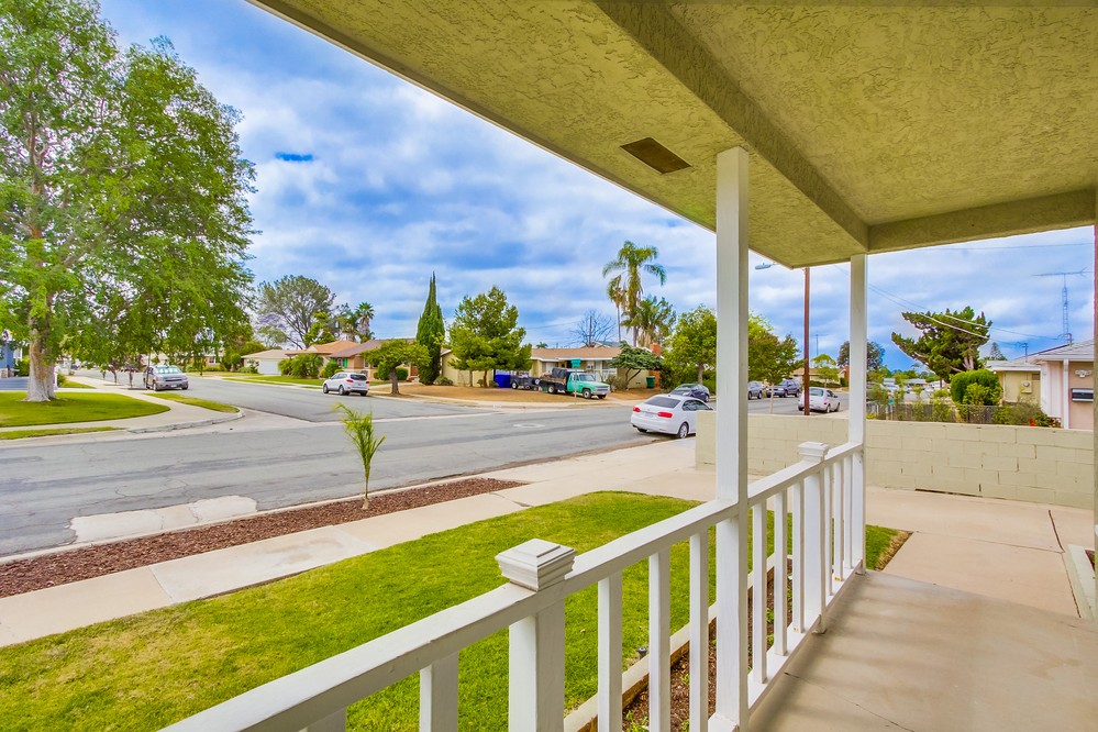 Virtual tour photo 9 of 46 for 7068 Glenroy Street