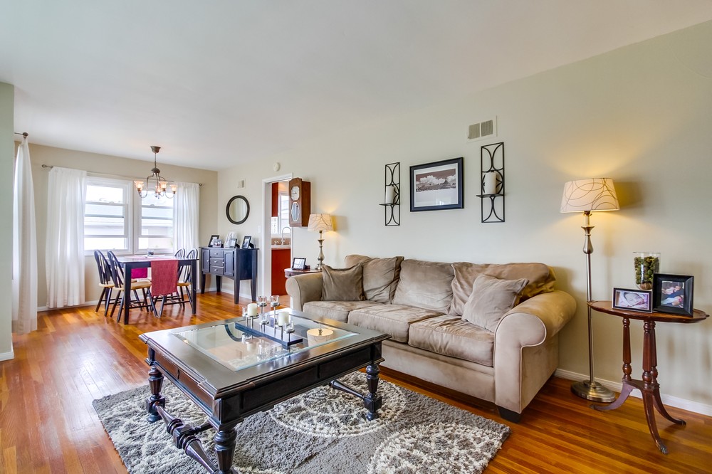 Virtual tour photo 10 of 46 for 7068 Glenroy Street