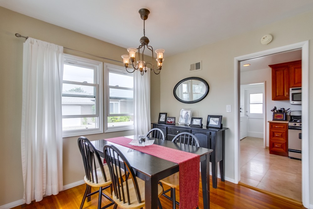 Virtual tour photo 15 of 46 for 7068 Glenroy Street