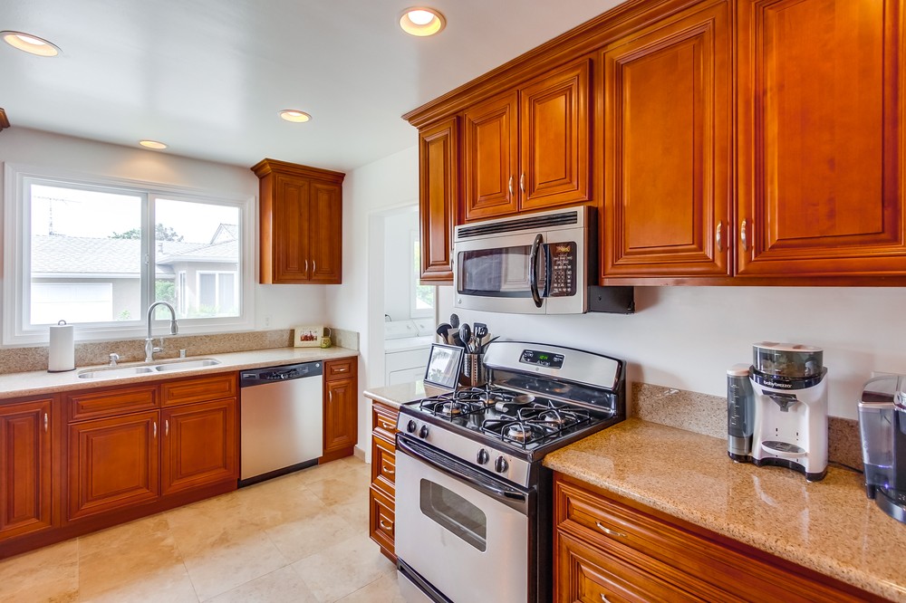 Virtual tour photo 20 of 46 for 7068 Glenroy Street