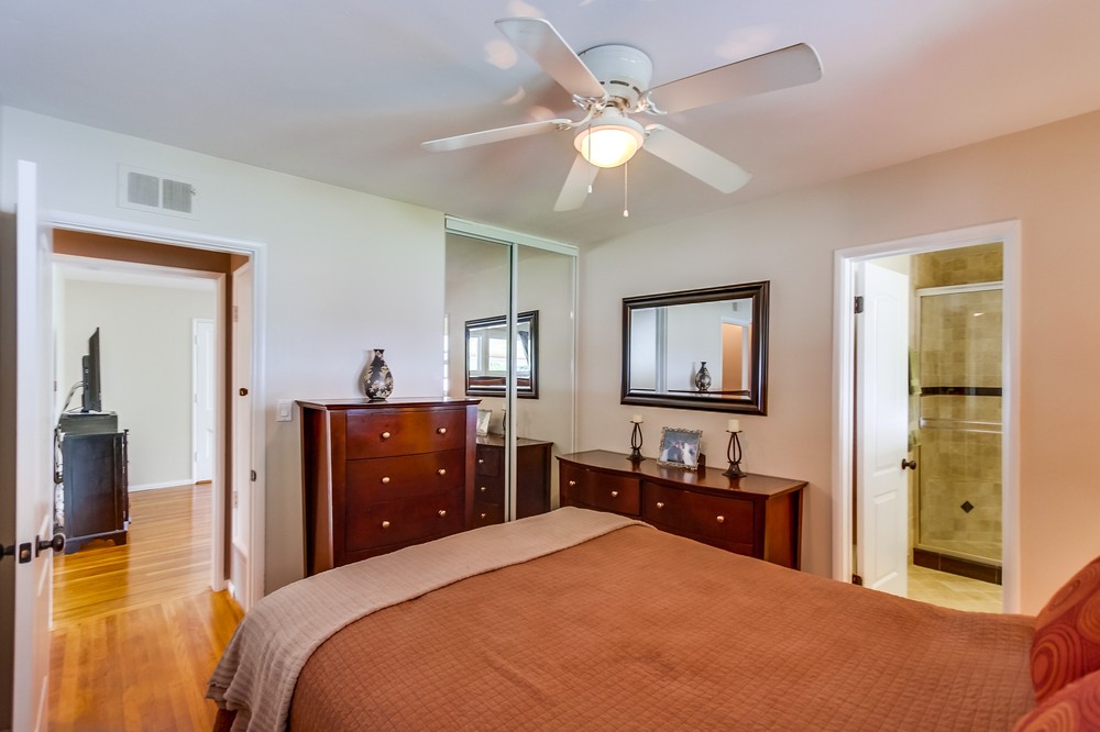 Virtual tour photo 24 of 46 for 7068 Glenroy Street