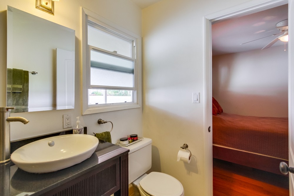 Virtual tour photo 28 of 46 for 7068 Glenroy Street