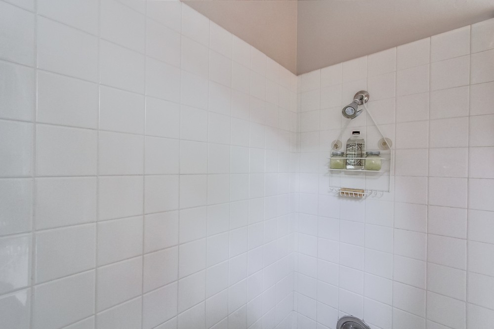 Virtual tour photo 36 of 46 for 7068 Glenroy Street