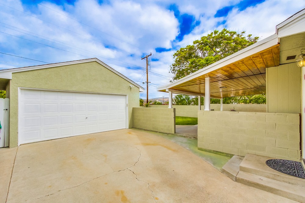 Virtual tour photo 38 of 46 for 7068 Glenroy Street