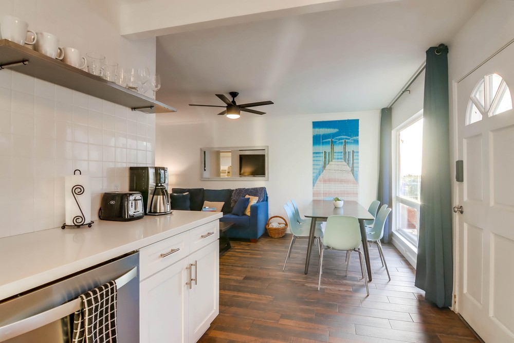 Virtual tour photo 19 of 101 for 707 Ensenada Ct